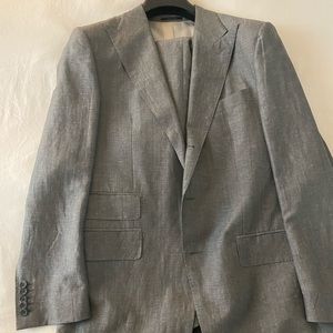 Suitsupply Gray linen suit